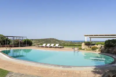 Image de Non 6. Wifi gratuit, piscine. Vue panoramique sur la mer, à 5 minutes de la plage