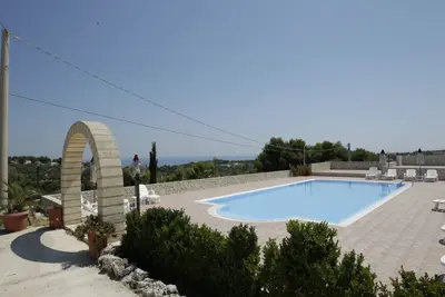 Image de Villa Hibiscus - Studio panoramique pour 2 personnes dans villa avec piscine