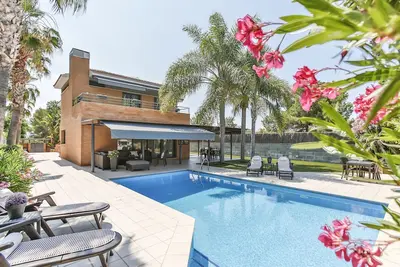 Image de Superbe villa pour des vacances en famille