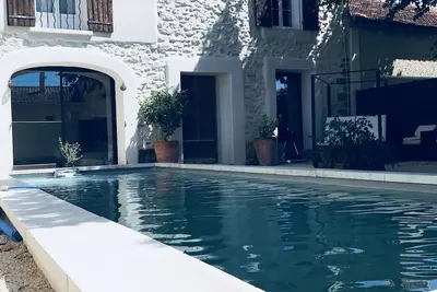 Image de Mas de Ville 1880 au coeur de la provence (10min du Festival d'Avignon)