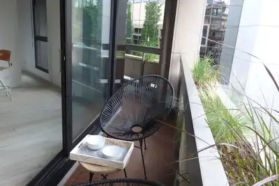 Image de Studio Hyper Centre très proche lac avec balcon