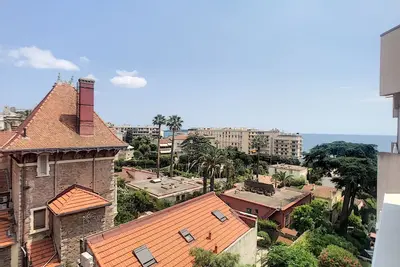 Image de A 2 pas des plages du Midi, terrasse, 252l/Bou
