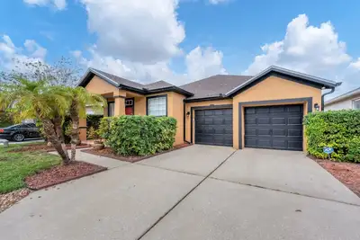 Image de Animaux acceptés! Lake Nona Maison de vacances 2 chambres 1 salle de bain Idéalement situé