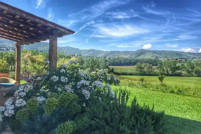 Image de Tignanello maison de luxe avec piscine et assistant personnel