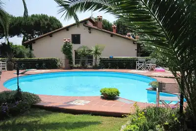 Image de Villa Privata, Piscina E Campo Da Tennis, Wi-Fi, A / C, Pet Friendly