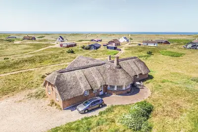 Image de Belle maison à Harboøre avec cuisine