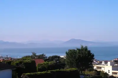 Appartement **** 113 m2 vue extraordinaire sur océan et monts d' Espagne