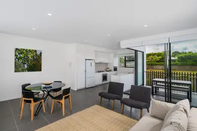 Image de Executive 2br Bulimba Apartment en face du parc sur Oxford St