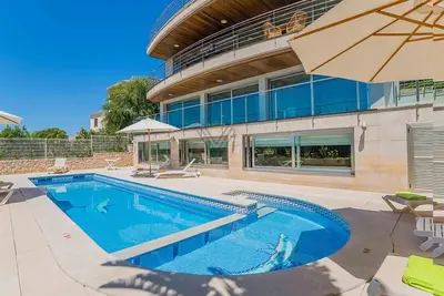 Image de Alcanada, Villa à Alcudia, Majorque