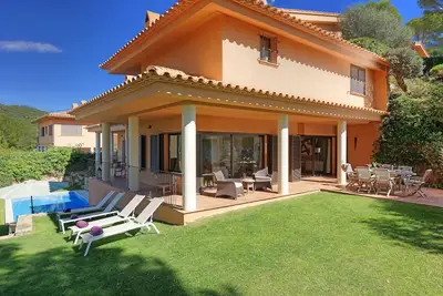 Image de Roure - maison avec piscine privée-Tamariu-Costa Brava