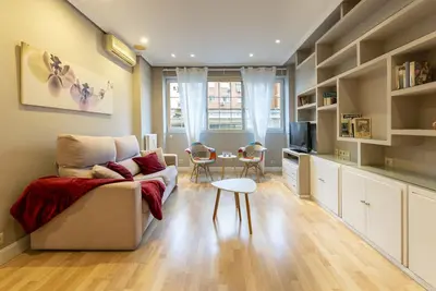 Image de Cozy Apartment Madrid. Bº Salamanca, Ifema. Aeropuerto. 2 Rooms- 6 Pax - Elevator