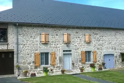 Image de Maison de campagne typique auvergnate