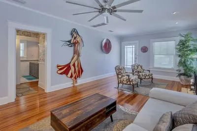 Image de Cottage House in Historic Seminole Heights