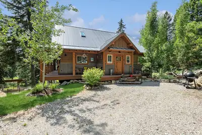 Image de Spencer Mountain Cabin, Randonnée, Équitation, Vtt, ski, natation, pêche