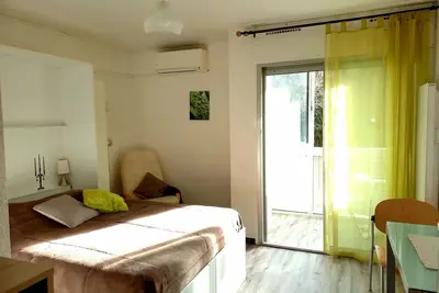 Studio Clim vue parc – près mer et Montpellier