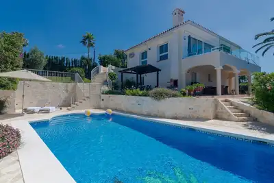 Image de Sea-View Villa with Heated Pool Near Marbella