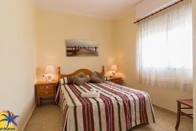 Appartement 4 pax sans situé à 100m de l'ascenseur. Plage (Salou)
