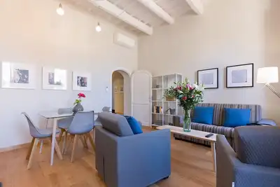 Image de Cave Pinta 11 | Lumineux et spacieux dans le centre de Rome