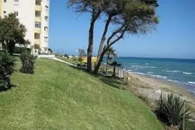 Urbanisation de rêve à Calahonda, Mijas Costa, en bord de mer