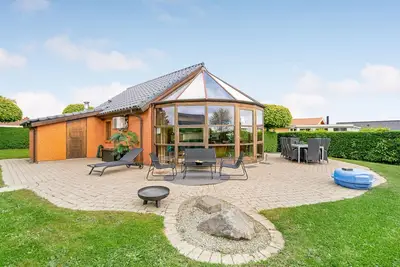 Image de Superbe maison à Hejls avec cuisine