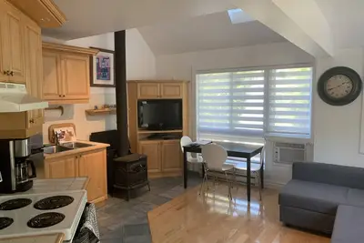 Image de Emplacement parfait / Perfectly Located Ski-in/Ski-out