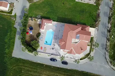 Image de Idéal pour 3 familles ou plus!
