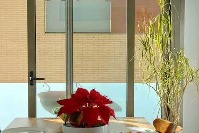 Image de Ofertas - Fantastico Apartamento Al Lado Del Mar, A 35 Minutos De  Barcelona
