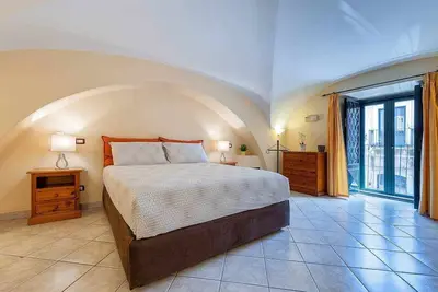Image de Suite Moderne || Opéra de Bellini