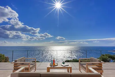 Image de Villa Tamariu - de haut standing avec vue sur la mer et piscine privée -Tamariu-Costa Brav