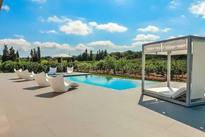 Image de Son Calet 156 villa moderne avec piscine privée, jardin, barbecue et climatisation