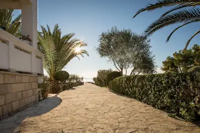 Image de 5 *, directement à la mer, - magnifique maison neuve