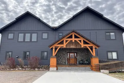 Image de Beautiful 5br Lodge - *** Dernier week-end disponible en novembre réduit ***