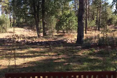 Image de Nouveau! Retraite de studio artistique qui est calme et relaxant, bordant les forêts nationales