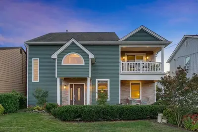 Image de Pristine Belmar Beach House - Parfait pour les couples et les familles