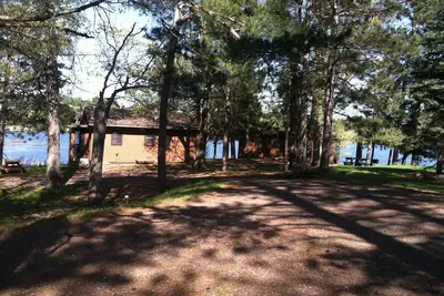 Image de Cabine de plage rustique confortable