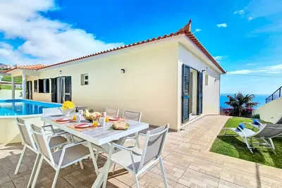 Casa Eleanor by LovelyStay