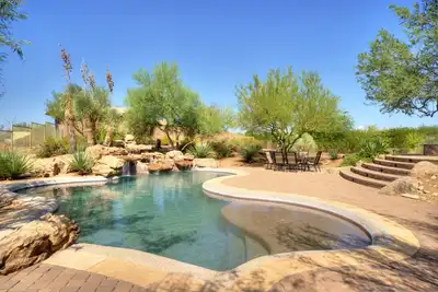 Image de Escapade privée de luxe dans les collines Carefree de Scottsdale!