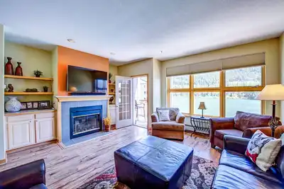 Image de Picture Perfect Mountain & Lake Views - Navette / Keystone Lake / Convention Center