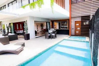Image de 5 * Duplex Vue Plage Avec Piscine PRIVÉE, Jacuzzi