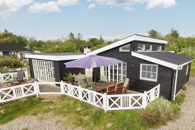 Image de Maison de vacances pour 8 a Løgstør-By Traum