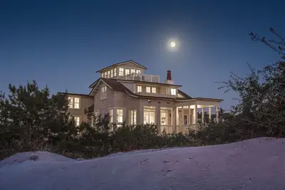 Image de Accueil Accès Exécutif! Front de mer! Piscine privée chauffée!