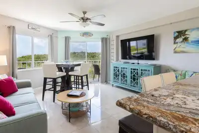 Image de Météo plus chaude ★ vue sur la mer ouverte ★ suite familiale + plage et piscine