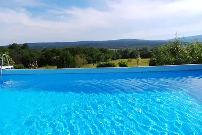 Image de Appartement d'une chambre avec la terrasse Cepic, Sredisnja Istra (A-15878-a)