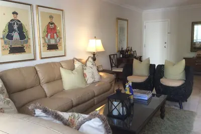 Image de Paradise Found, Lieu Unique