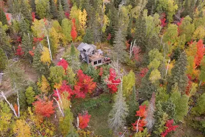 Image de Lutsen Little Bear Lodge - Chalet de montagne isolé Lutsen avec vue supérieure