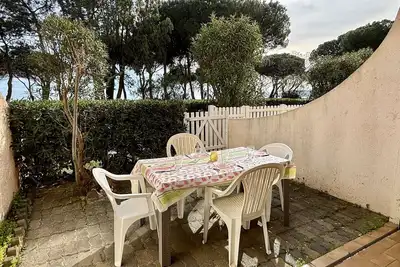 Image de Studio cabine cosy avec terrasse et accès direct plage, Argelès-sur-Mer