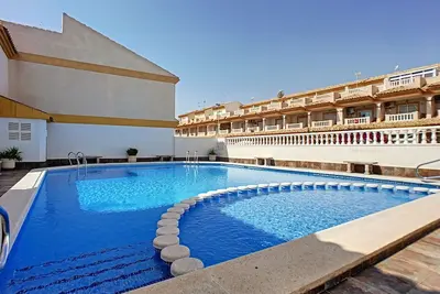 Image de 3 Bed refurbished house with air con and shared pool 5 mins walk to Mar Menor