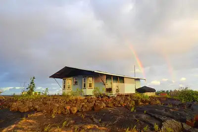 Image de Vivre sur Lavaland - Une expérience unique! Vue sur la mer - Wifi - Etoiles