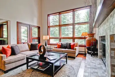 Image de Patate Patch- Résidence de luxe Vail avec bain à remous privé