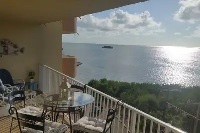 Image de Vues Spectaculaires Sur L'Ocean, Wifi Gratuit, Smart Tv Hd, Netflix, Locations Kayak